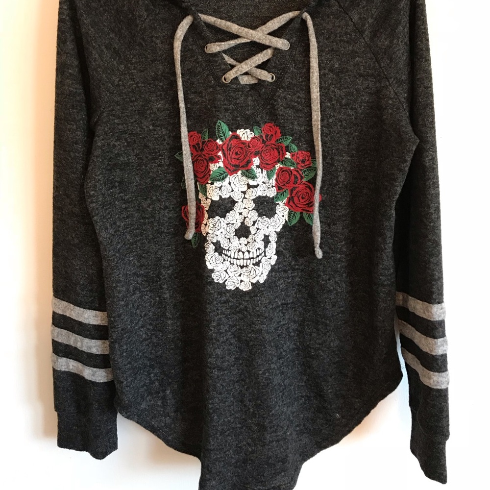 Skull front, lace up hooded shirt